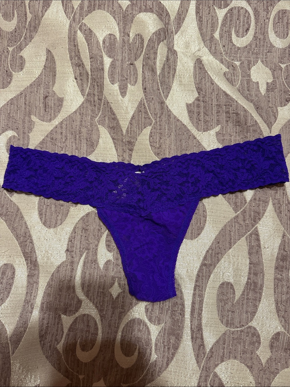 Hanky Panky — Signature Lace® Low Rise Thong — Purple